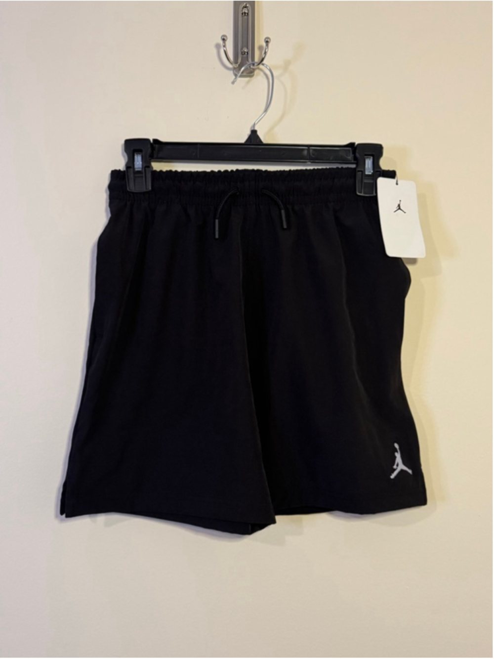 Boys Jordan Black Athletic Shorts M NEW